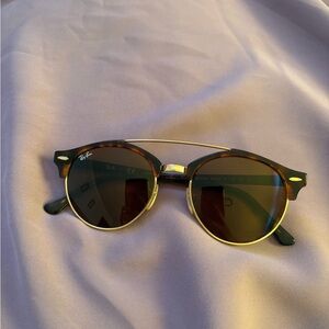 Ray-Ban RB 4346 Clubround Double Bridge Sunglasses